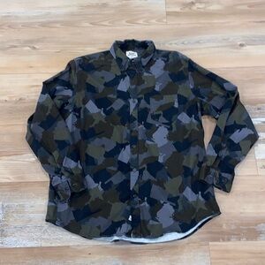 Lands End x Blake Shelton size XL button down